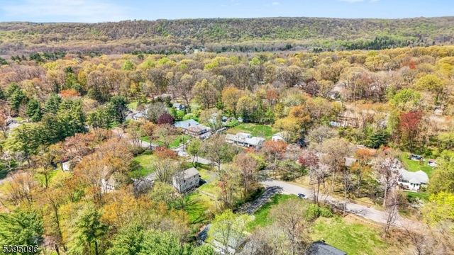 306 Eyland Ave, Roxbury Twp., NJ 07876