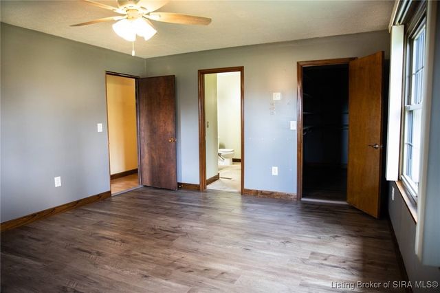 8091 E New Philadelphia Road, Salem, IN 47167