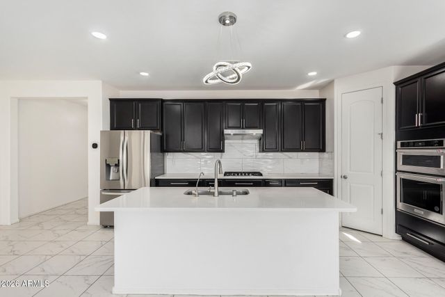 665 E ROJO Way, Gilbert, AZ 85297