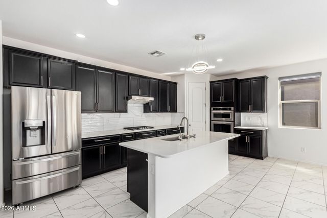 665 E ROJO Way, Gilbert, AZ 85297