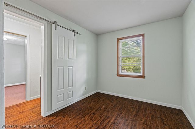 2113 S V Street, Fort Smith, AR 72901