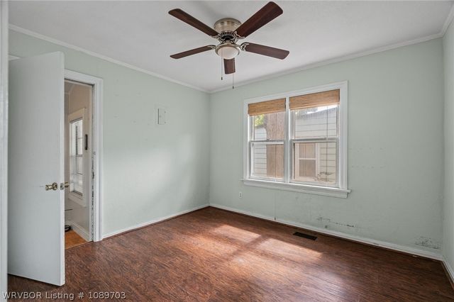 2113 S V Street, Fort Smith, AR 72901