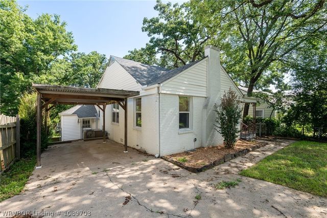 2113 S V Street, Fort Smith, AR 72901