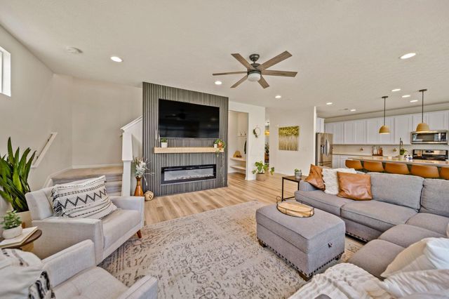 8538 Gardenia Drive, Plain City, OH 43064