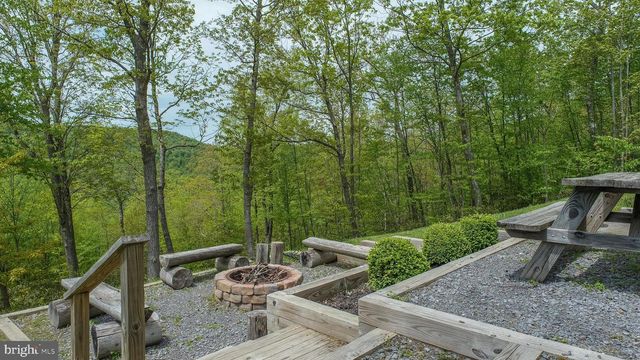 870 N CAMP RD, Mc Henry, MD 21541