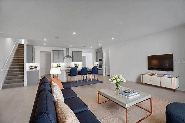 17465 VALLEYWOOD PARKWAY, Land O Lakes, FL 34638