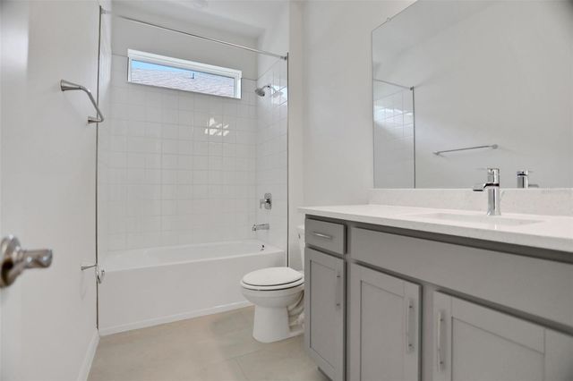 17465 VALLEYWOOD PARKWAY, Land O Lakes, FL 34638