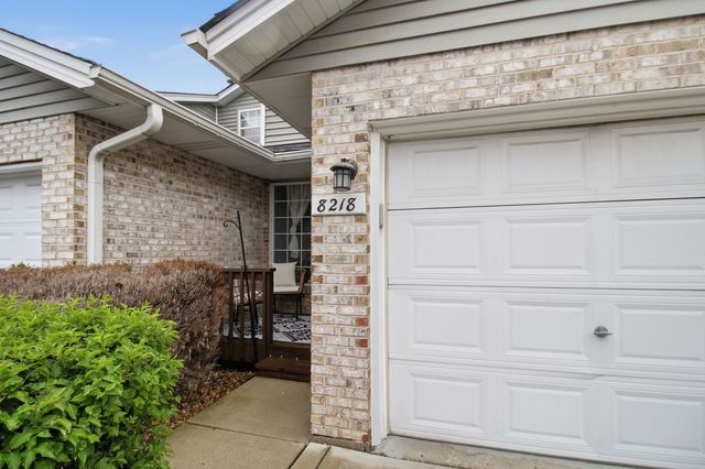 8218 Daniel Drive, Justice, IL 60458