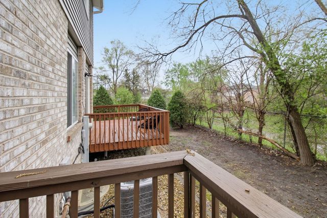 8218 Daniel Drive, Justice, IL 60458