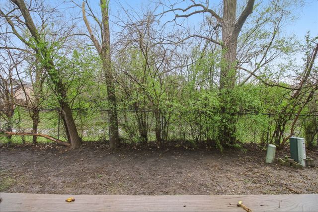 8218 Daniel Drive, Justice, IL 60458