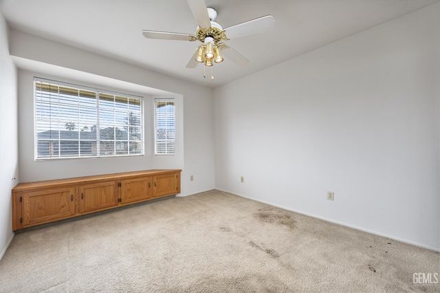 7600 Petris Avenue, Bakersfield, CA 93308