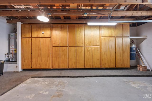 7600 Petris Avenue, Bakersfield, CA 93308