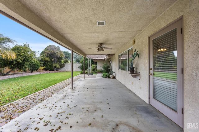 7600 Petris Avenue, Bakersfield, CA 93308