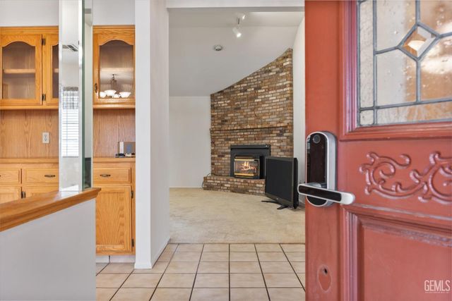 7600 Petris Avenue, Bakersfield, CA 93308