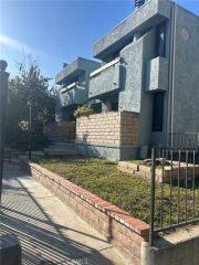 9047 Willis 5, Panorama City, CA 91402