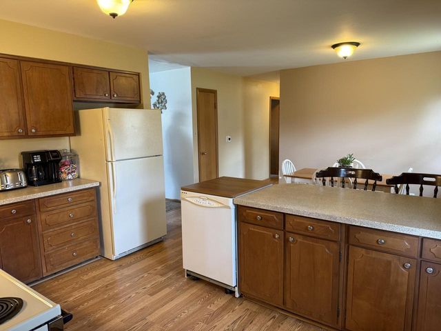 1604 Calumet DRIVE, New Holstein, WI 53061