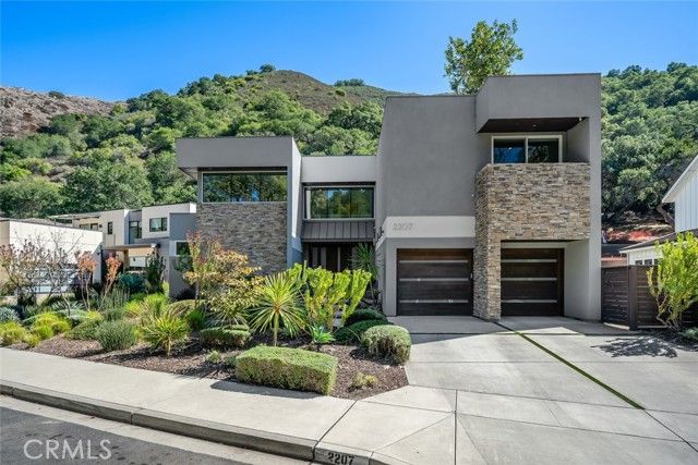 2207 San Luis Drive, San Luis Obispo, CA 93401