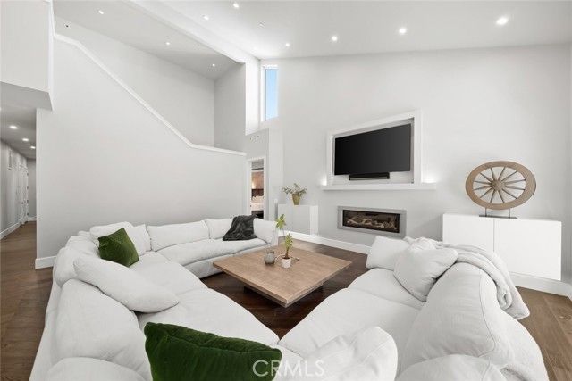 2207 San Luis Drive, San Luis Obispo, CA 93401