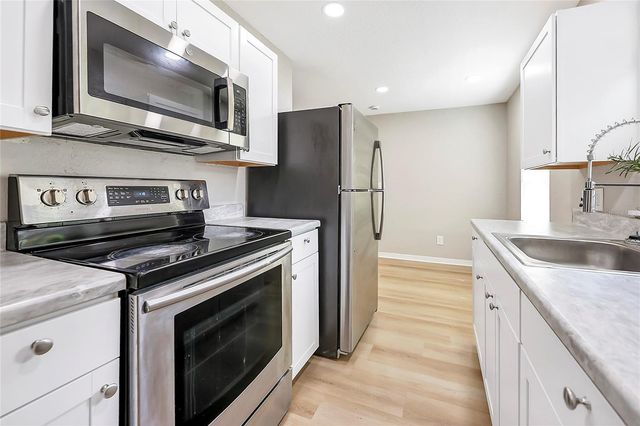 107 ACADEMY AVENUE, Sanford, FL 32771