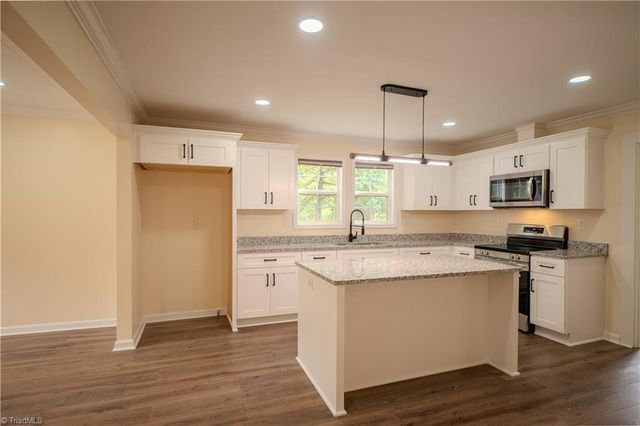 564 McDermott Street, Asheboro, NC 27205