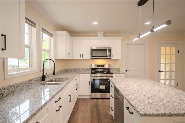 564 McDermott Street, Asheboro, NC 27205