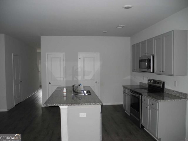 3353 Sable Elm Court, Atlanta, GA 30349