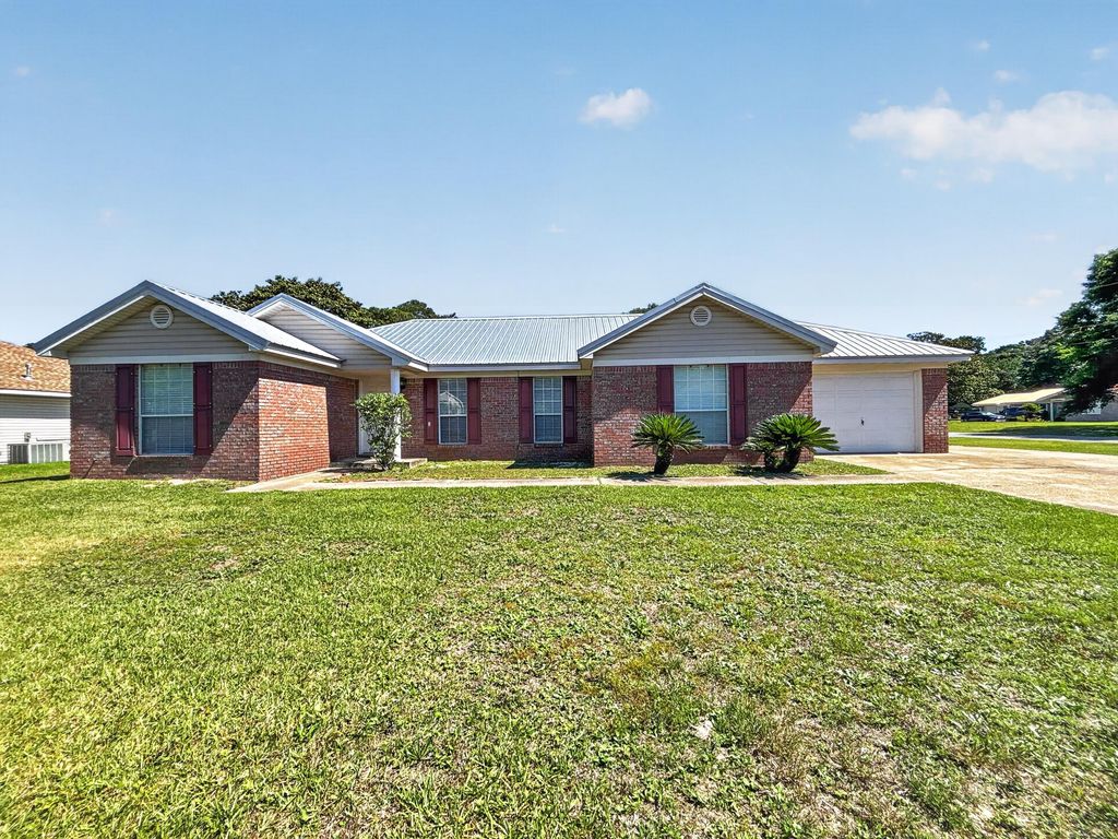 309 Union Street, Fort Walton Beach, FL 32547