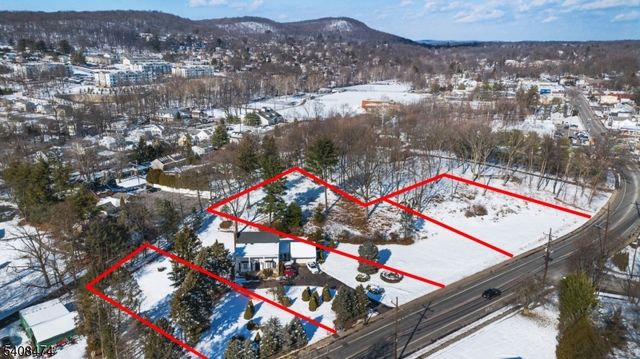 421 High Mountain Rd, North Haledon Boro, NJ 07508