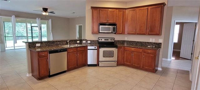 18009 MAUI ISLE DRIVE, Tampa, FL 33647