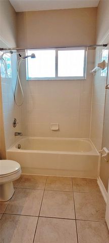 18009 MAUI ISLE DRIVE, Tampa, FL 33647