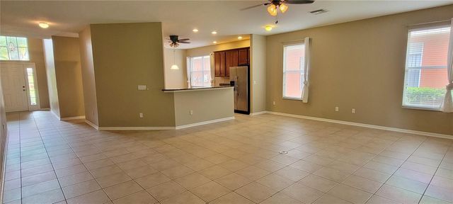 18009 MAUI ISLE DRIVE, Tampa, FL 33647