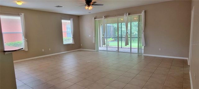 18009 MAUI ISLE DRIVE, Tampa, FL 33647