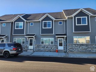 318 E 3800 S, South Ogden, UT 84403