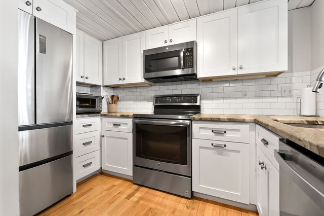50 Rantoul St 511, Beverly, MA 01915