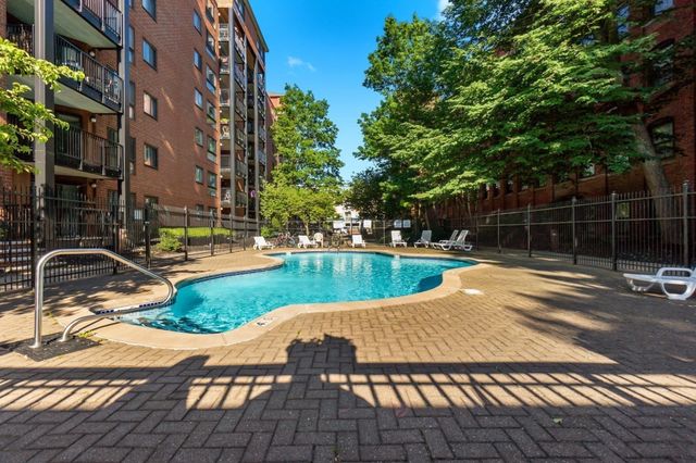 50 Rantoul St 511, Beverly, MA 01915