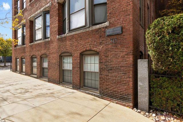 50 Rantoul St 511, Beverly, MA 01915