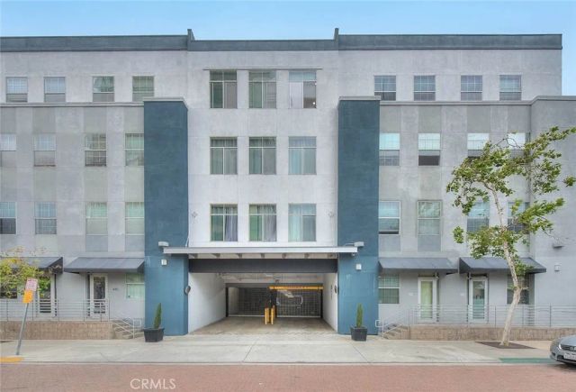 435 W Center Street Promenade 328, Anaheim, CA 92805