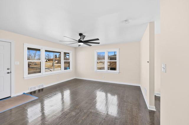 330 HICKORY Street, Chicago Heights, IL 60411