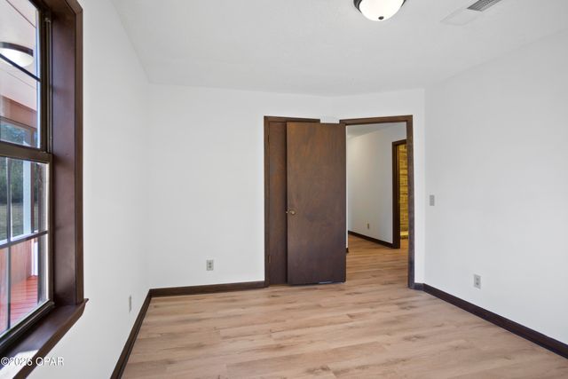 6385 Blue Arrow Drive, Marianna, FL 32446