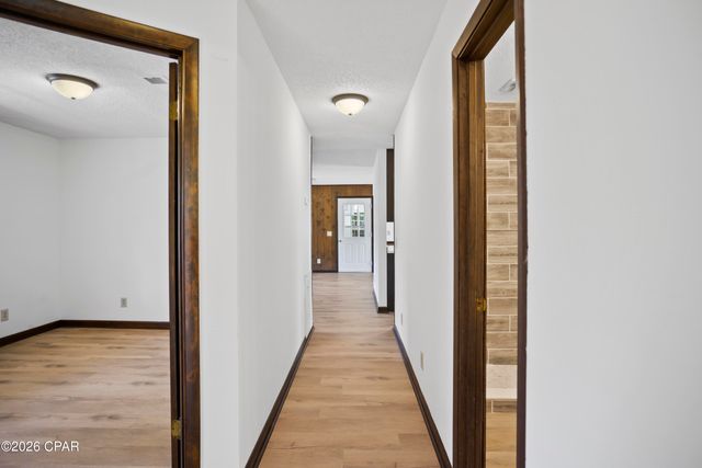 6385 Blue Arrow Drive, Marianna, FL 32446