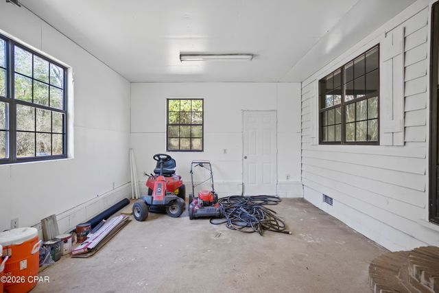 6385 Blue Arrow Drive, Marianna, FL 32446