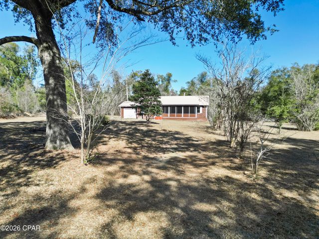 6385 Blue Arrow Drive, Marianna, FL 32446