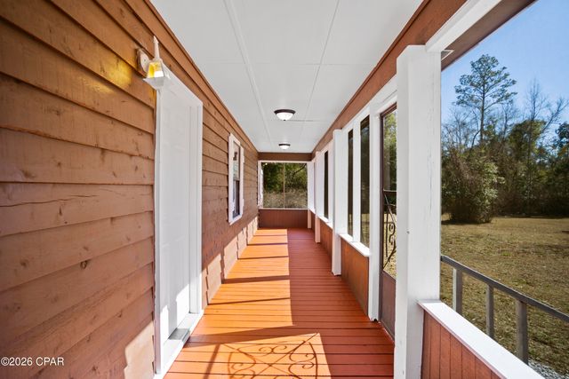 6385 Blue Arrow Drive, Marianna, FL 32446