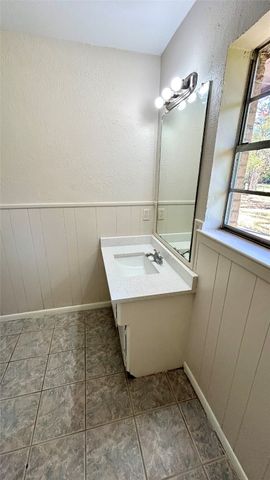 140 VZ County Road 2153, Canton, TX 75103