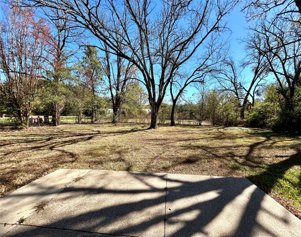 140 VZ County Road 2153, Canton, TX 75103