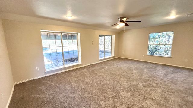 140 VZ County Road 2153, Canton, TX 75103