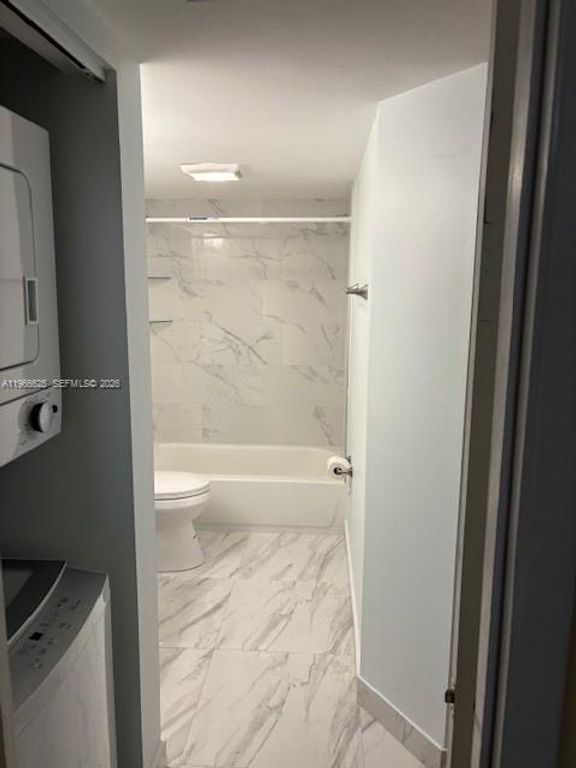 15539 N Miami Lakeway N 201-22, Miami Lakes, FL 33014