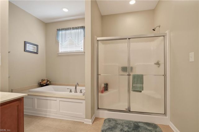 1513 Pucknall DR, Chesapeake, VA 23320