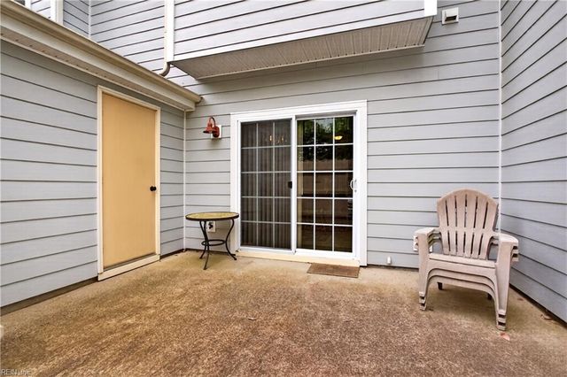 1513 Pucknall DR, Chesapeake, VA 23320