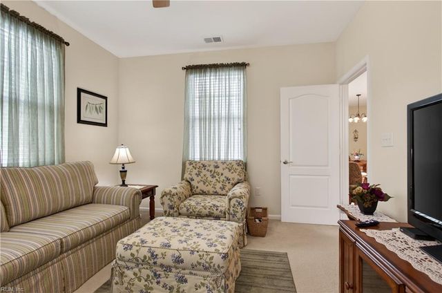 1513 Pucknall DR, Chesapeake, VA 23320